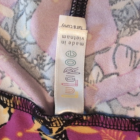 Lularoe Tall & Curvy leggings for women - Picture 3 of 7